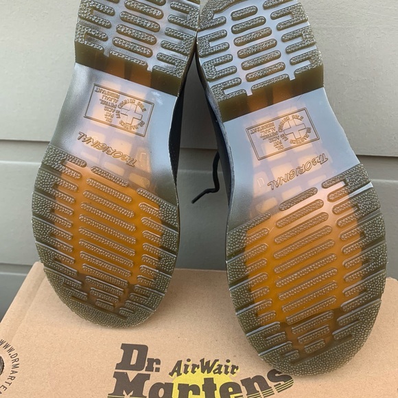 Dr Martens Leather Modern Black Oxford Shoes - Picture 9 of 9